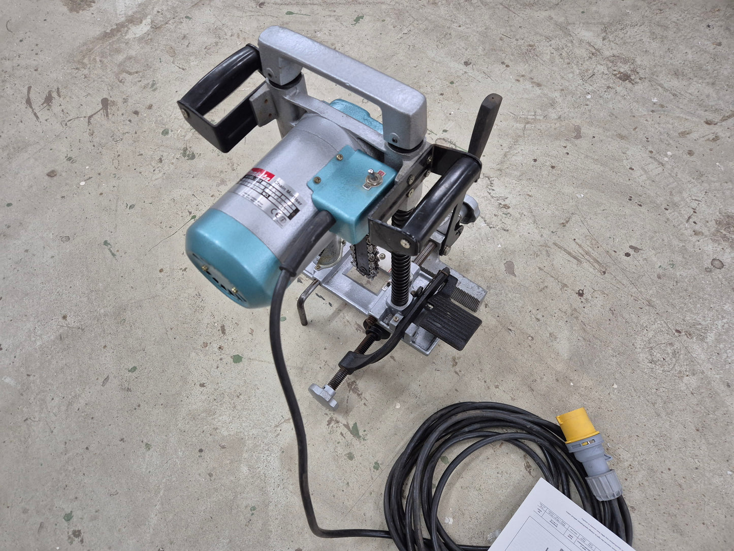 Makita 7101 - Chain Mortiser