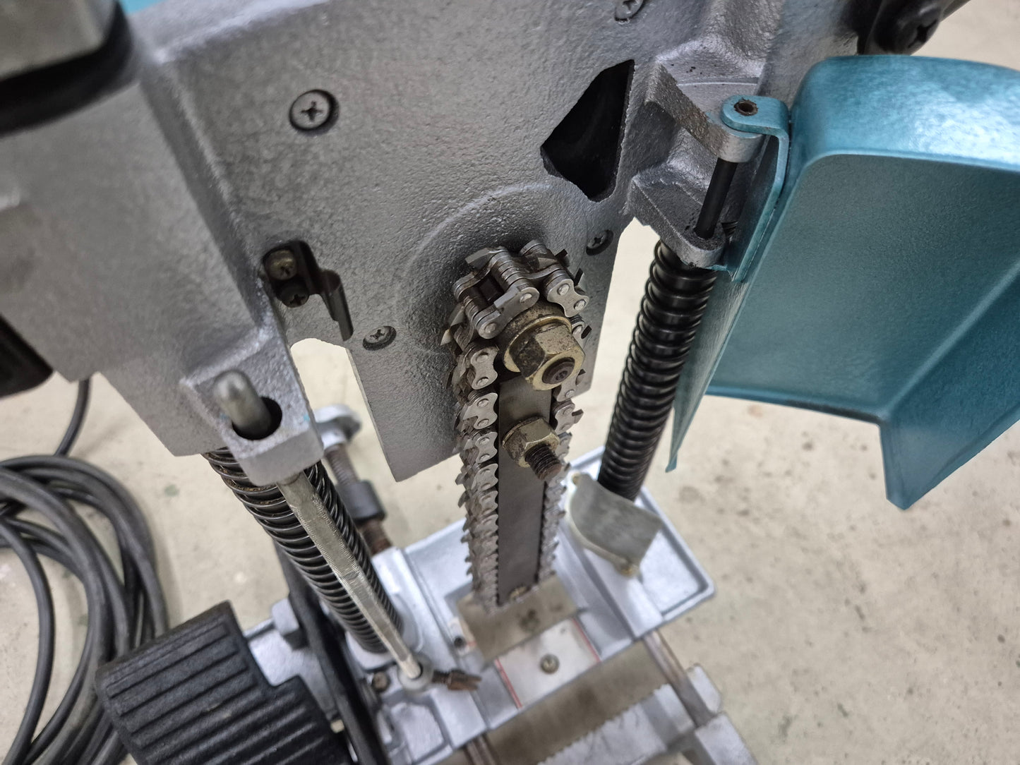 Makita 7101 - Chain Mortiser