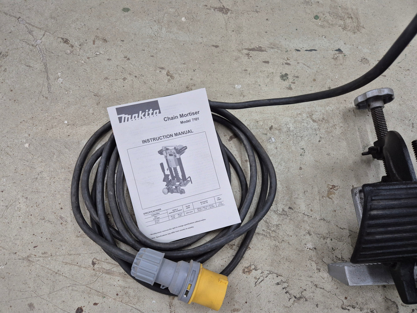 Makita 7101 - Chain Mortiser